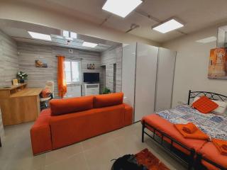 Well Sized 2 Bedroom Maisonette Valletta Floriana - Floriana - 6