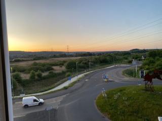 Top Floor Apartment in Kent - - 6