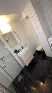 Bo midt i Fargegata! - Stavanger - 1