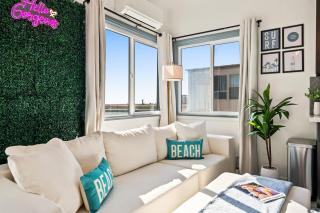 Newly Remodeled Cozy Beach Retreat Ocean Views - Manhattan Beach - 9
