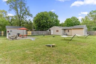 4BD Home | 3min to UND | Cozy Yard | Pingpong - South Bend - 1