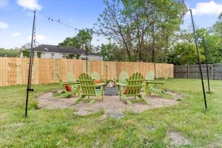 4BD Home | 3min to UND | Cozy Yard | Pingpong - South Bend - 4