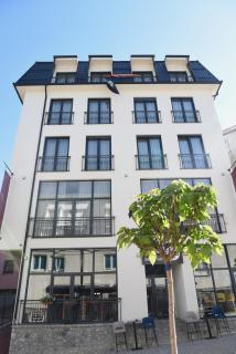 Cattleya hotel - - 0
