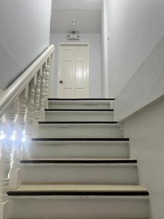 Rhenville transient house in Vigan City with fast Wifi - 6