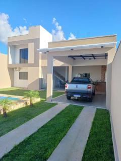 Casa com piscina e churrasqueira - Nova Mutum - 0