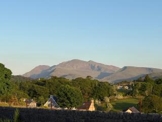 Cosy Caravan in Scenic Snowdonia - Cwm-y-glo - 0