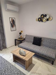 EFReMIAS PLACE - Rhodes Town - 0
