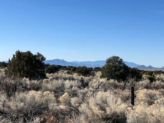 Serene Historic Santa Fe with Sunset Views - Santa Fe - 3