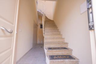 La Casa con il Cuore - Via Enotria 6 - 3