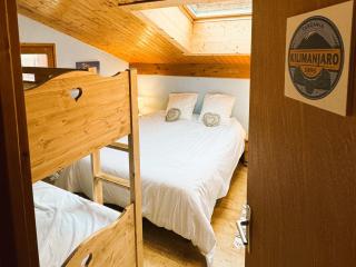 Chalet des Grémiloups, Jacuzzi and Mont-Blanc view - Saint-Gervais-les-Bains - 5