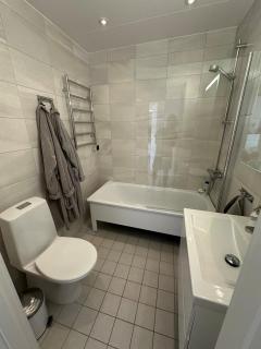 Family friendly newly built townhouse in quiet area - Gothenburg - 3