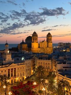 Skyline - Penthouse with 50m2 private terrace and stunning views - 7