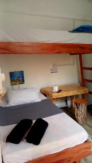 Le Pecheur du sud - Port Mathurin - 8