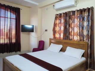 Cha luxury Hotel & Restaurant - Srimangal - 1