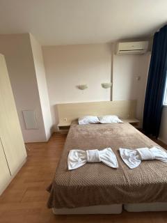 Harmony Hills Tomovi Apartment F45 - Rogachevo - 3