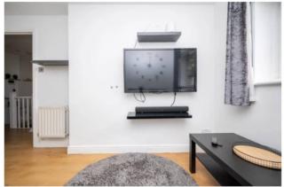 Comfy ,Private Apartment - - 7