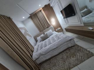 Zendidis Luxury Apartment - Lekki - 3