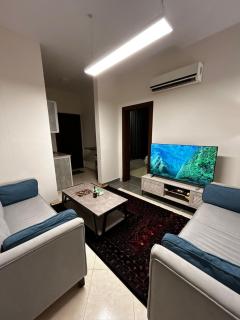 Luxury apartment one bedroom, hall, 3 beds - Riyadh - 0