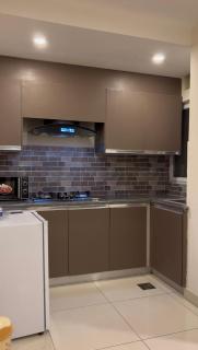 1 Bedroom Apartment Pool & Gym - 2