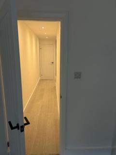 Bright Coastal Seafront Escape - Worthing - 5