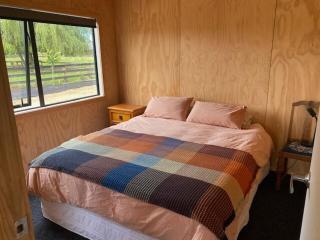Cabin-on-Swayne - 4