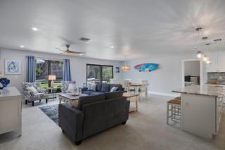 Upgraded Ground Floor Residence at Blind Pass - Sanibel - 8