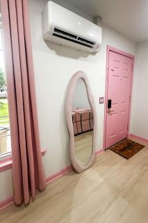 Pink Nashville Cottage - Nashville - 6