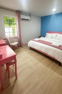 Pink Nashville Cottage - Girls' Trip, 12 Min to Broadway - 9