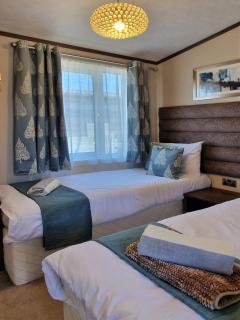 South Beach lodge, Bracklesham Bay, Selsey - Selsey - 5