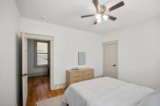 Cozy & Modern 2BR | St Louis - 6