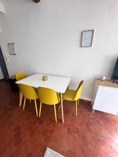 Aix Centre Rue d'Italie - T2 40m2 Rénové - à 2 pas du Cours Mirabeau - Aix-en-Provence - 2