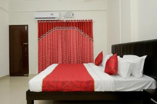 Super Hotel O Technopark Formerly Le Frank - Trippapur - 3