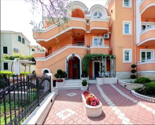 Vila Koral - Petrovac na Moru - 0