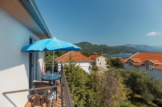 Apartments Villa Mia - Bijela - 5