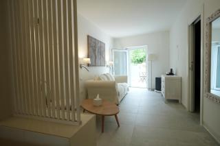 Charming Villas and Suites with Pool and Garden - Praialonga - Le Castella - 8