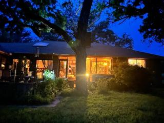 5 Star ranch retreat - Hamilton - 0