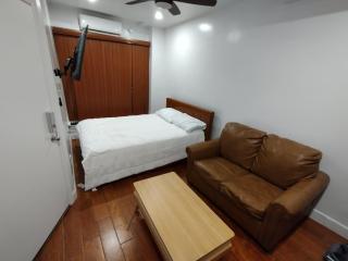 Cozy Modern Studio Perfect for Short or Long Stays - Philadelphia - 8
