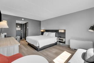 Seven Oaks Hotel Regina - Regina - 3