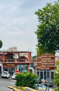 Kruja Townscape Rooms - 8