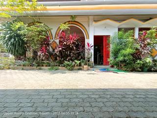 FLAT NO 301AC Entire 1BHK & 2BHK private apartments with personal kitchen TAJ RESIDENCY Holiday Homestay - - 2