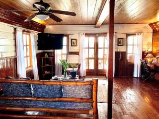 Casa Acuario Boutique Hotel - Bocas del Toro - 4