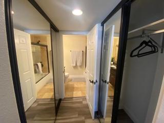 Vacation Top floor 2-Story two bedrooms La Jolla luxury condo - San Diego - 3
