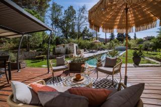 Villa de Charme avec Piscine Calme & Élégance - Aubenas - 0