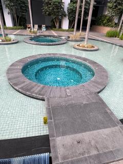 TRION KL Queen Service Apartment Near By KLCC - Kuala Lumpur - 9