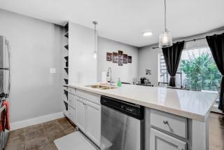 2BD Luxe Stay Prime Location & Comfort - Houston - 6
