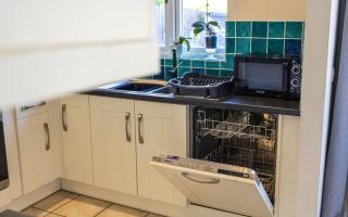Ottery House - Westhampnett - 2