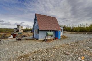 Bass Farm Lake View Loft Cabin - 4