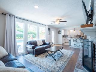 Luxury At Meadowbrook, Pool Home, Fire Pit, Fort - 3