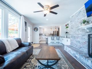 Luxury At Meadowbrook, Pool Home, Fire Pit, Fort - Valdosta - 2