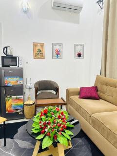 The Golden Modern Retreat - Dar es Salaam - 2